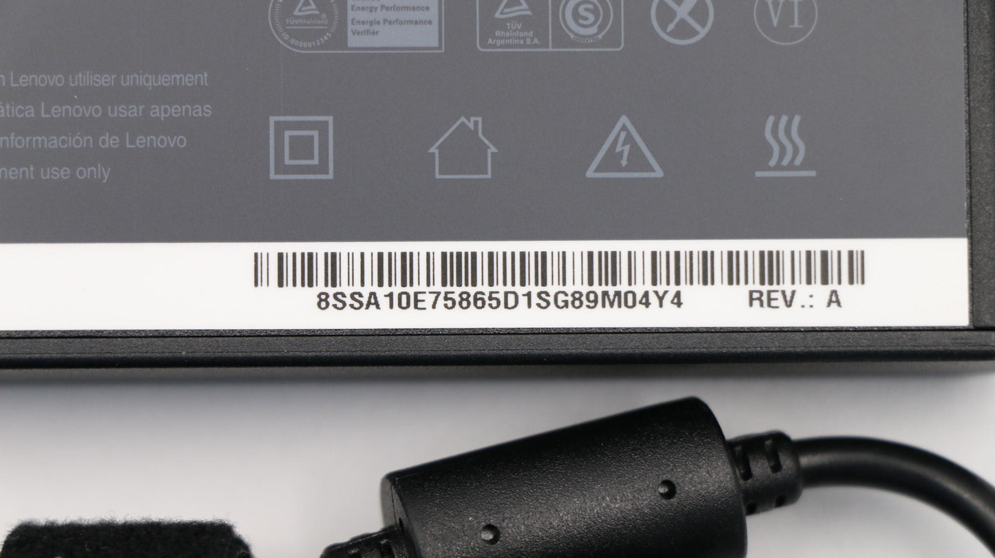 Lenovo AC Adapter Rectangle 135W, 2P, Black - 00HM687