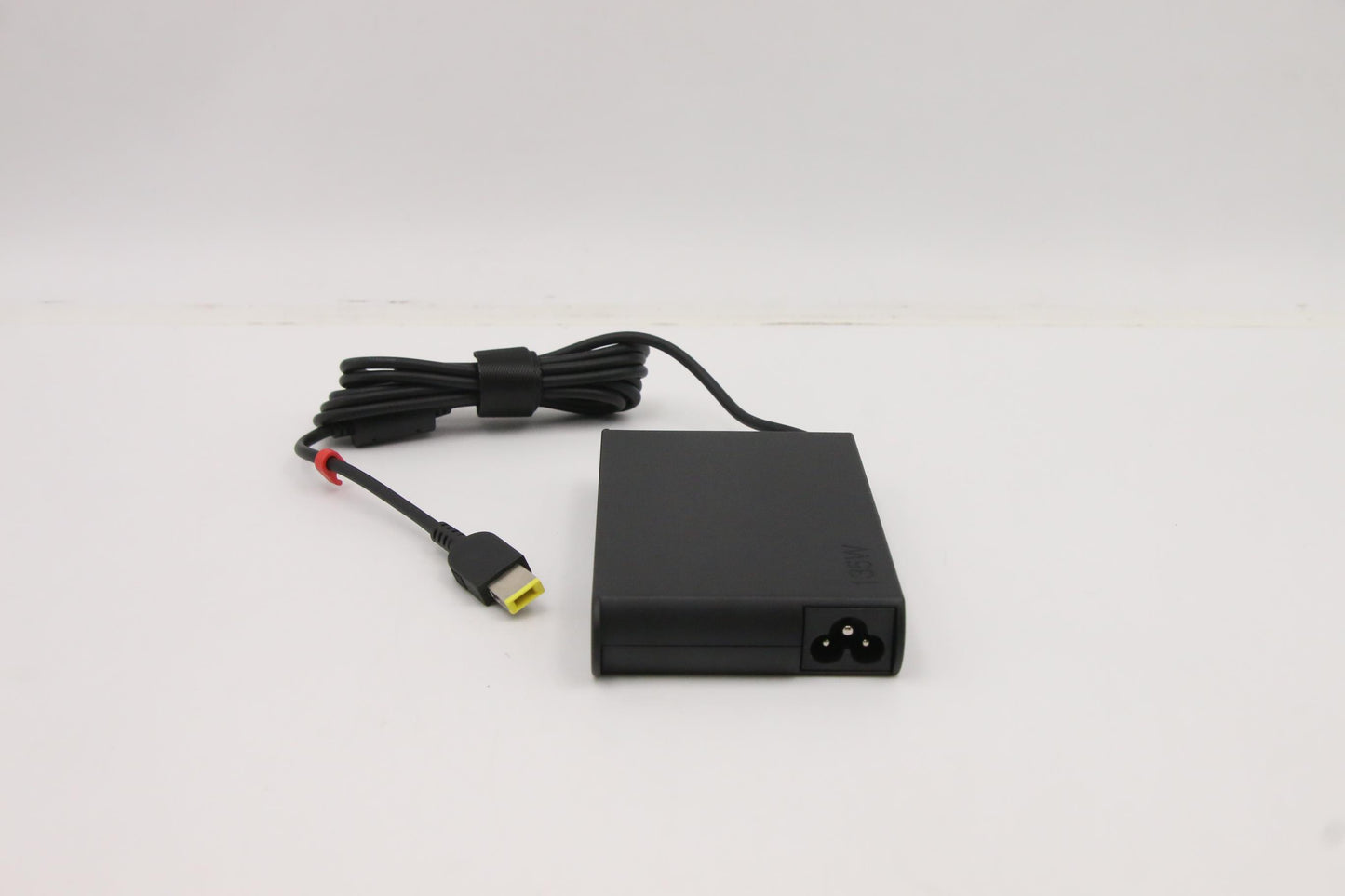 Lenovo - AC Adapter, Rectangle, 135W, 3-Prong, Black - 00HM688