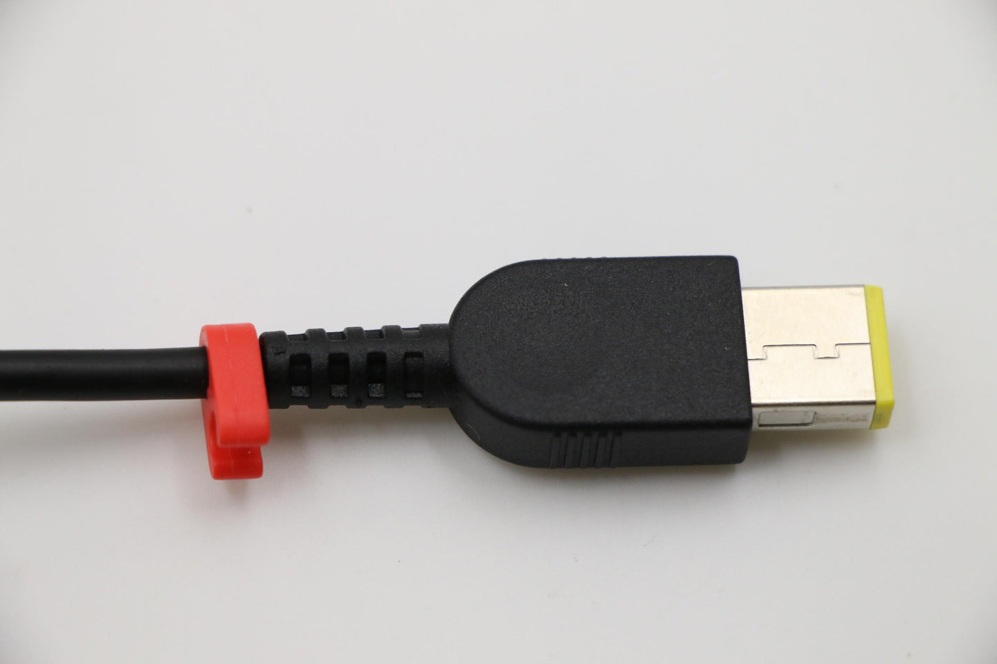 Lenovo AC Adapter, Rectangle, 135W, 2-Prong, Black - 00HM689