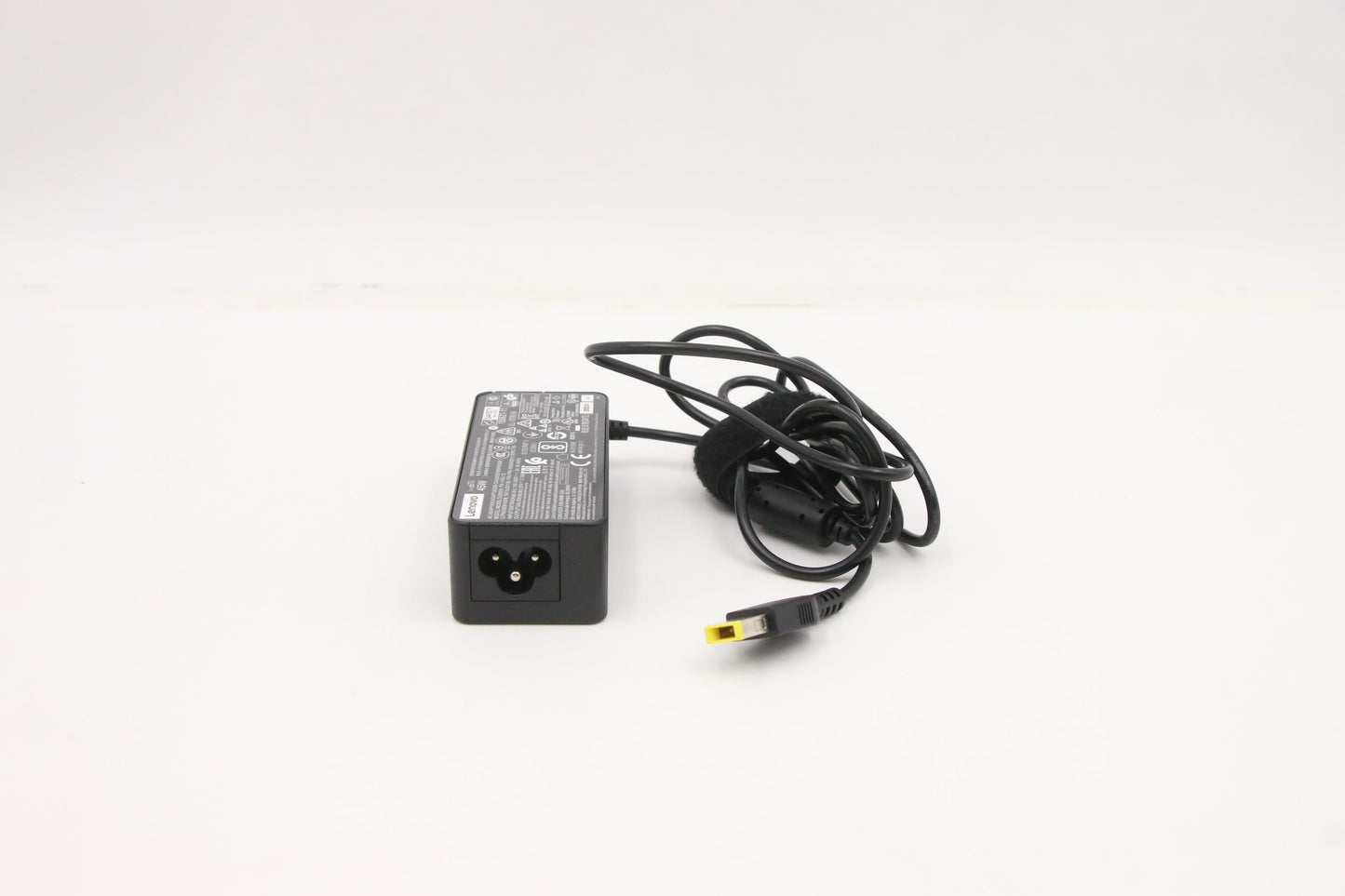 Lenovo AC Adapter, Rectangle, 45W, 3-Pin, Black - 00PC756