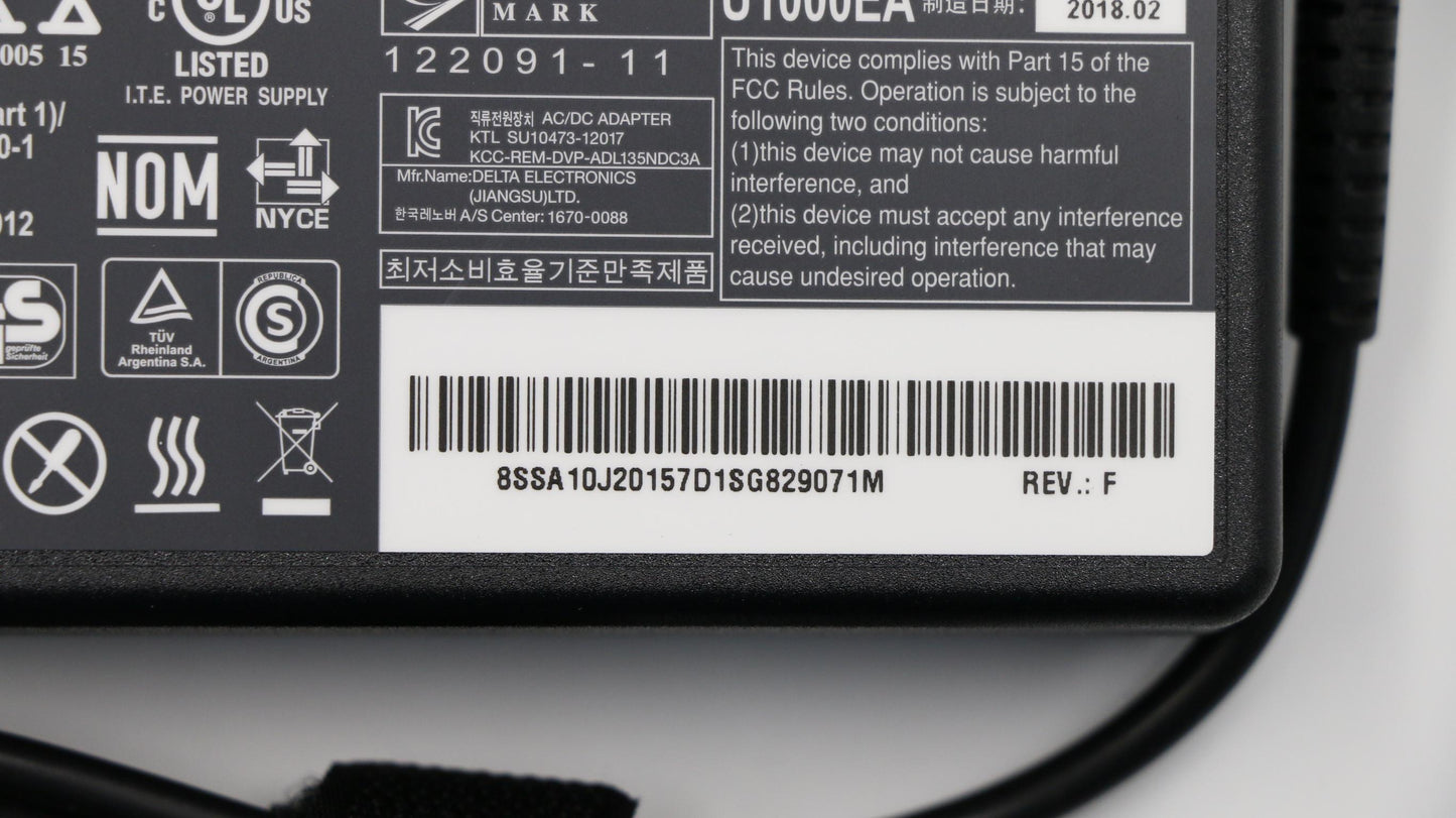 Lenovo Acadapter Acadapter135W100240V - 00PC762