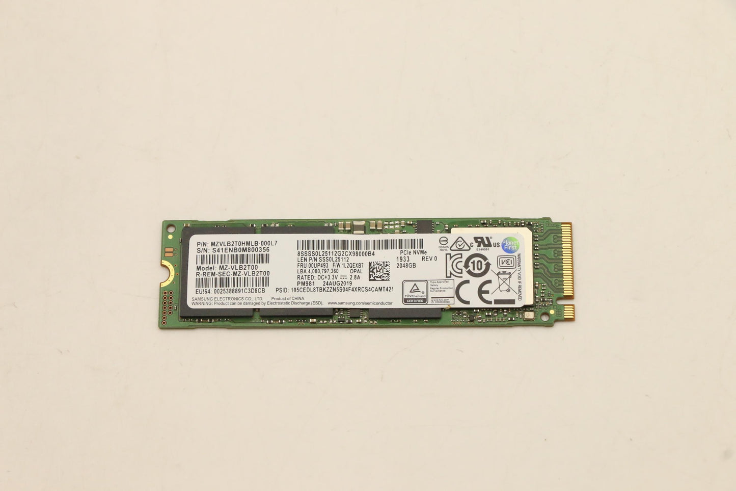 Lenovo 2TB SSD, M.2, PCIe Interface - 00UP493