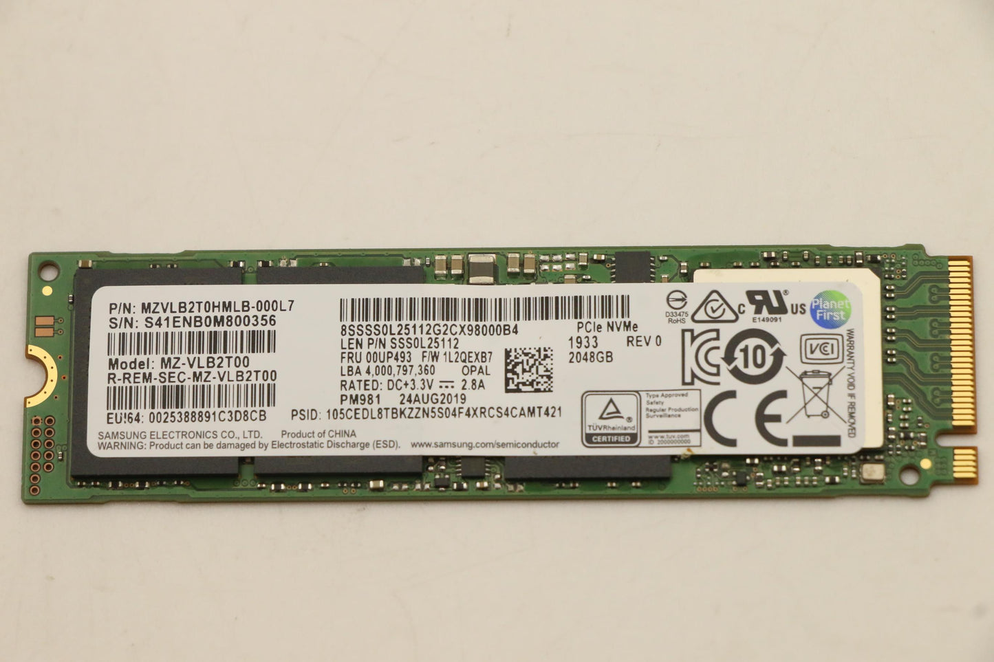 Lenovo 2TB SSD, M.2, PCIe Interface - 00UP493
