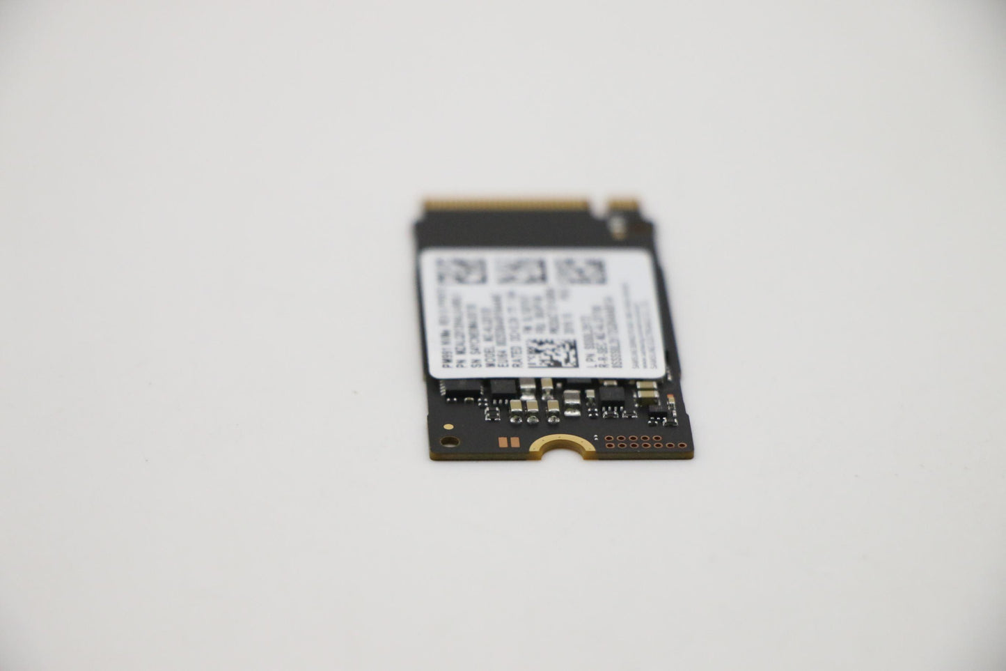 Lenovo 512GB SSD, M.2, 2242, PCIe Gen3 x4, Standard, Samsung - 00UP748