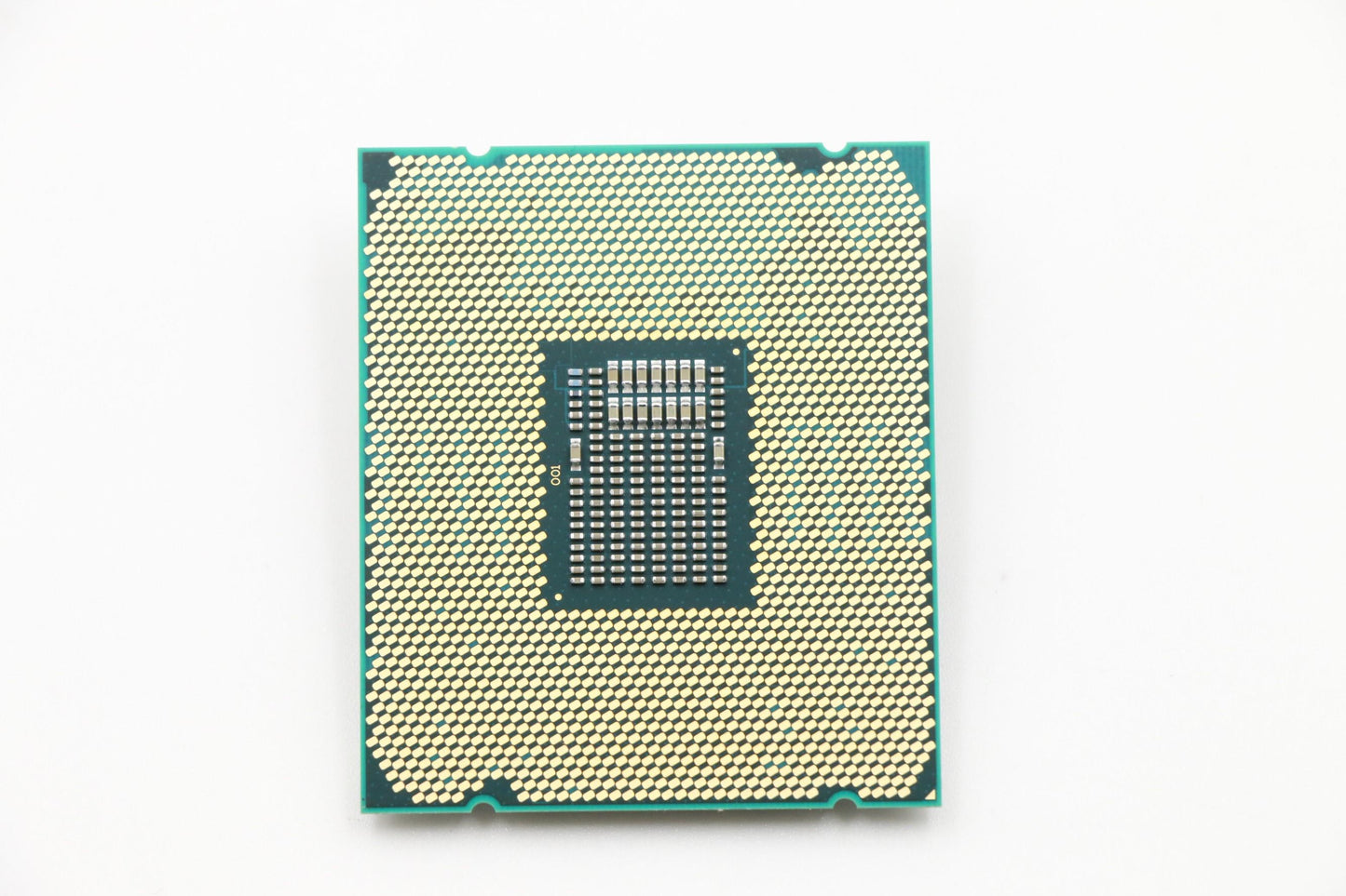 Lenovo Xeon W2135 39G 6C 140W - 01AG203