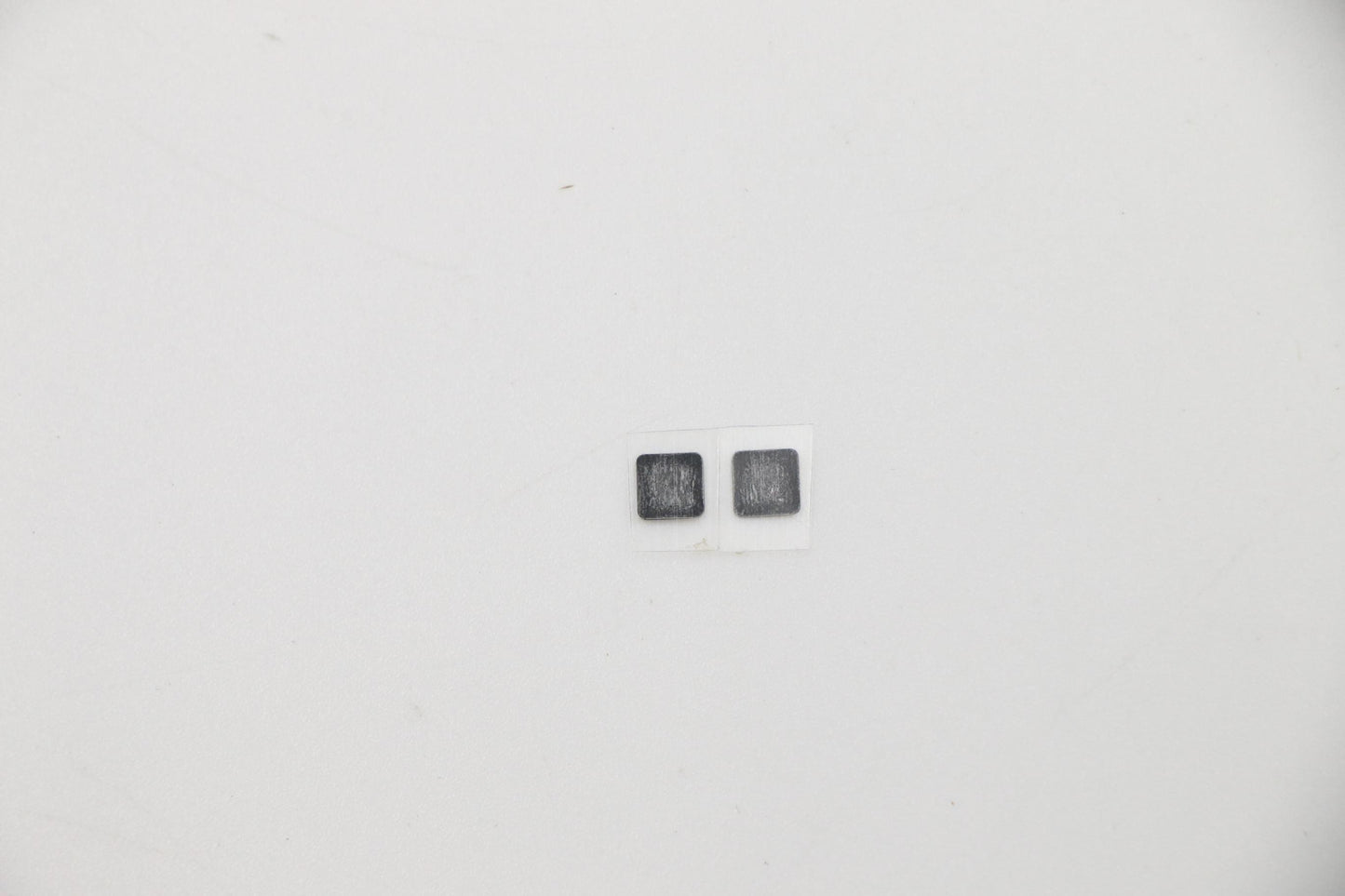 Lenovo Ks Kits Screws And Labels - 01AV990