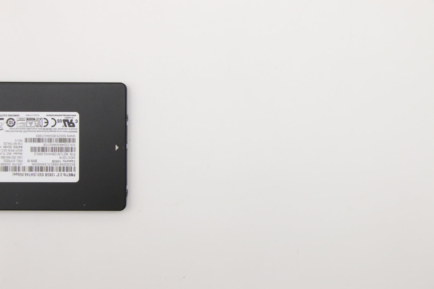 Lenovo 128GB SSD, 2.5", 7mm, SATA, SAMSUNG - 01FR502