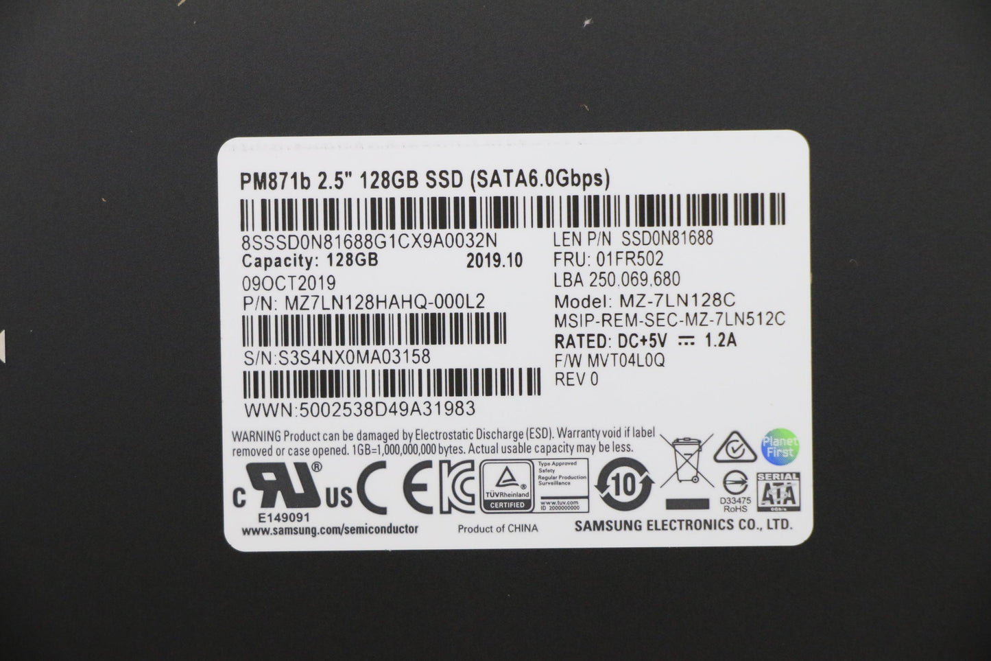 Lenovo 128GB SSD, 2.5", 7mm, SATA, SAMSUNG - 01FR502