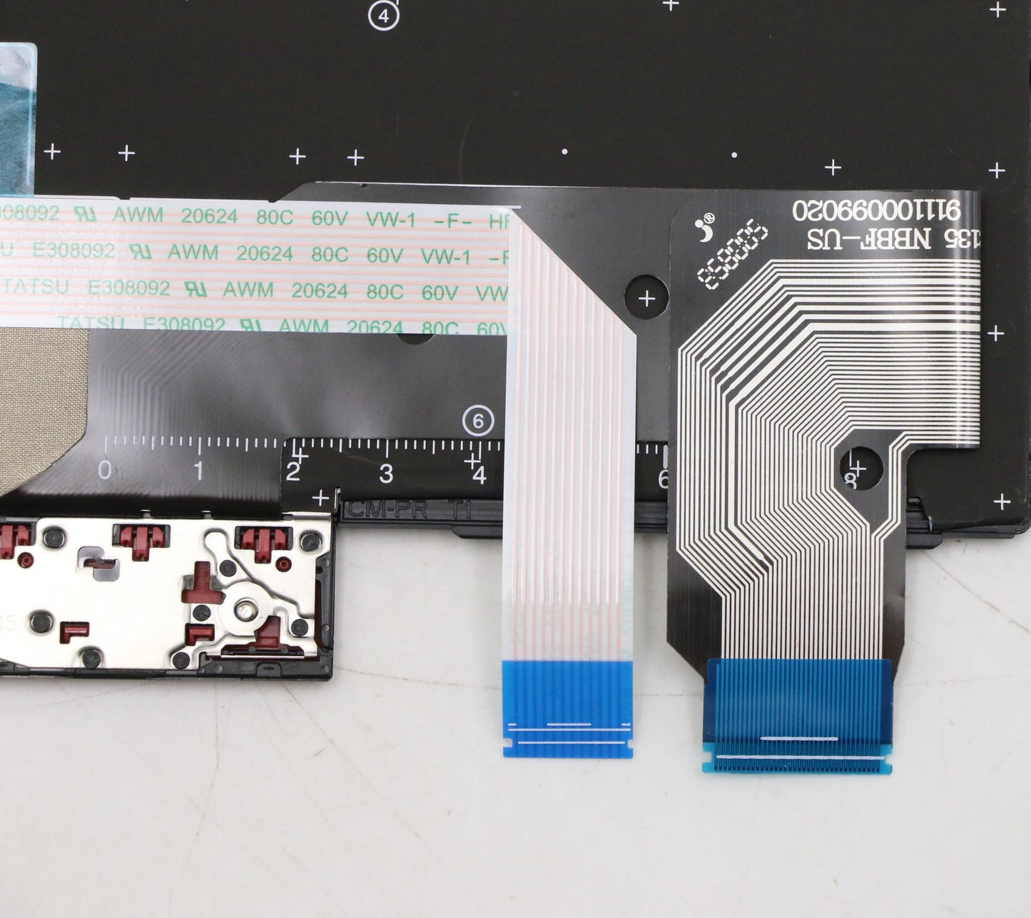 Lenovo Internal Keyboard, English, Black, Non-Backlit - 01YP160