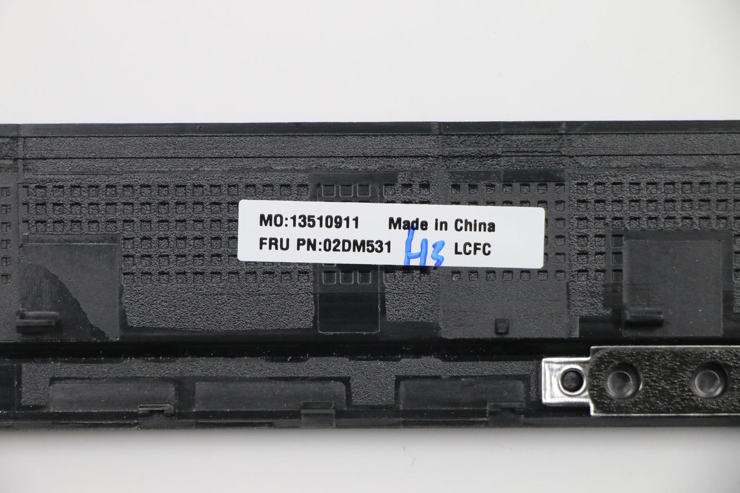 Lenovo Bezel with IR Support, B-Cover Sub-Assembly - 02DM531