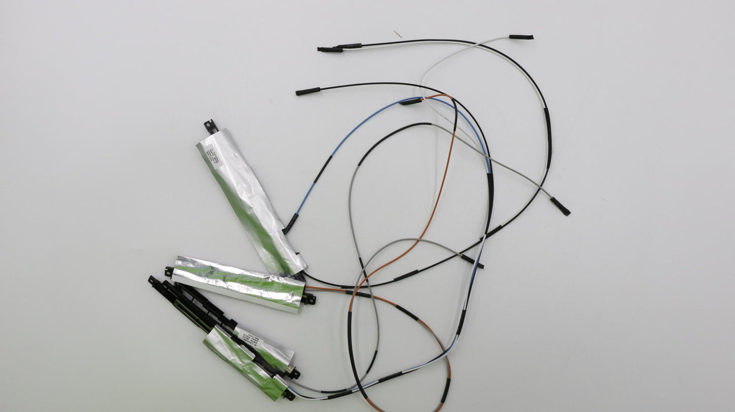 Lenovo An Antenna - 04W3325