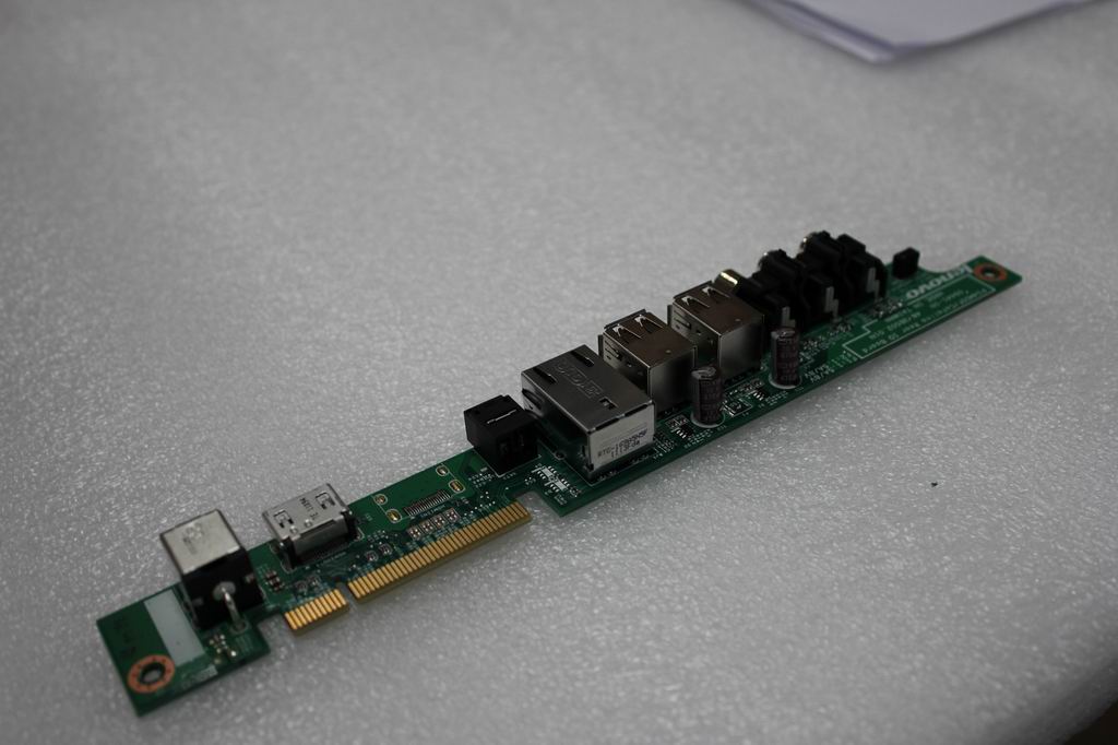 Lenovo Board A700 Rear Io 1A Q1 - 11012328