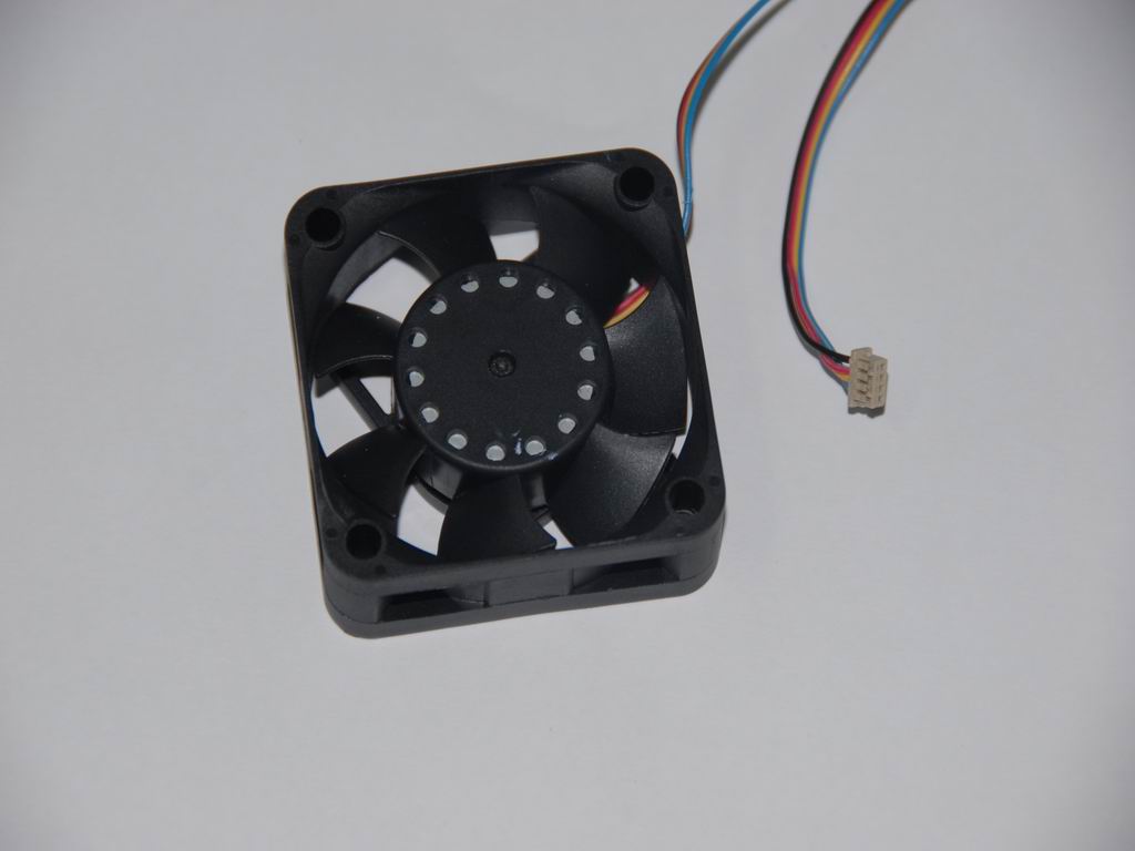 Lenovo Fan Tahiti Chassis - 31038816