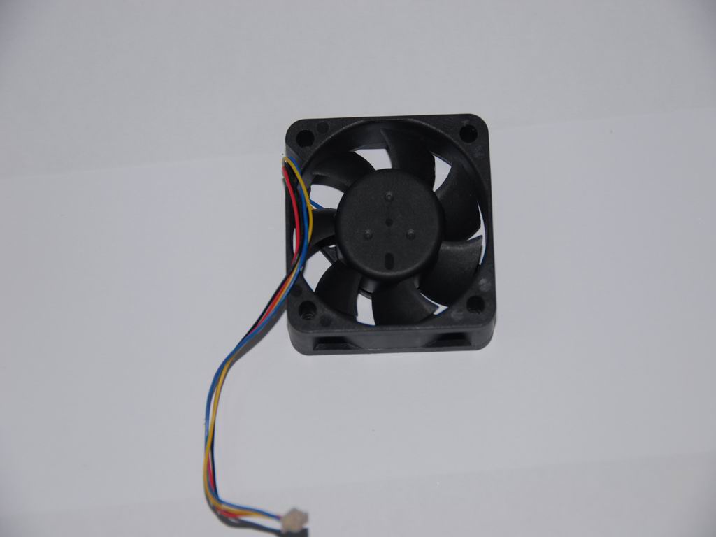 Lenovo Fan Tahiti Chassis - 31038816
