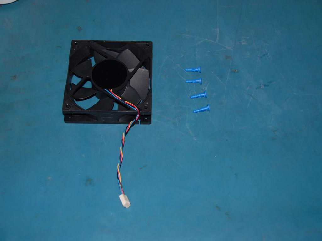 Lenovo Fan Husum Chassis 120X120X25 - 31038762