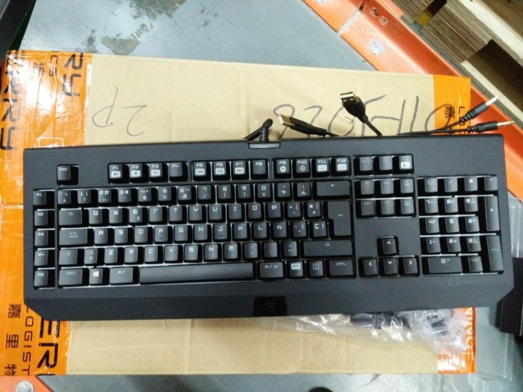 Lenovo Razerblackwidowchromak/B - 01FJ026