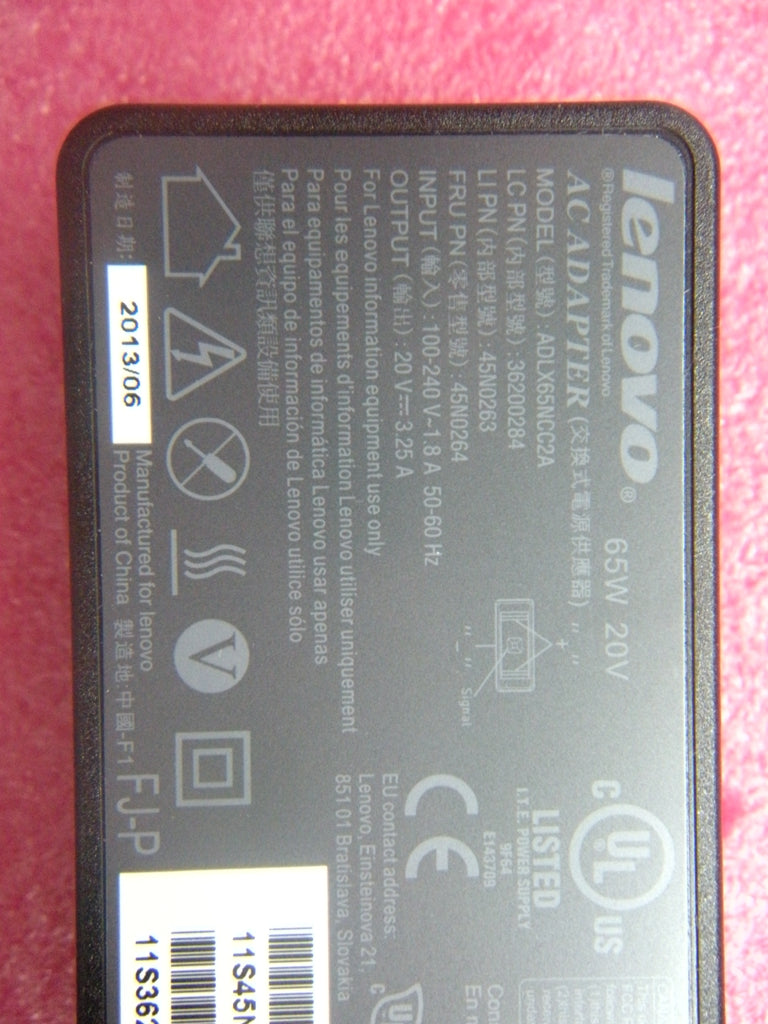 Lenovo AC Adapter - 45N0264