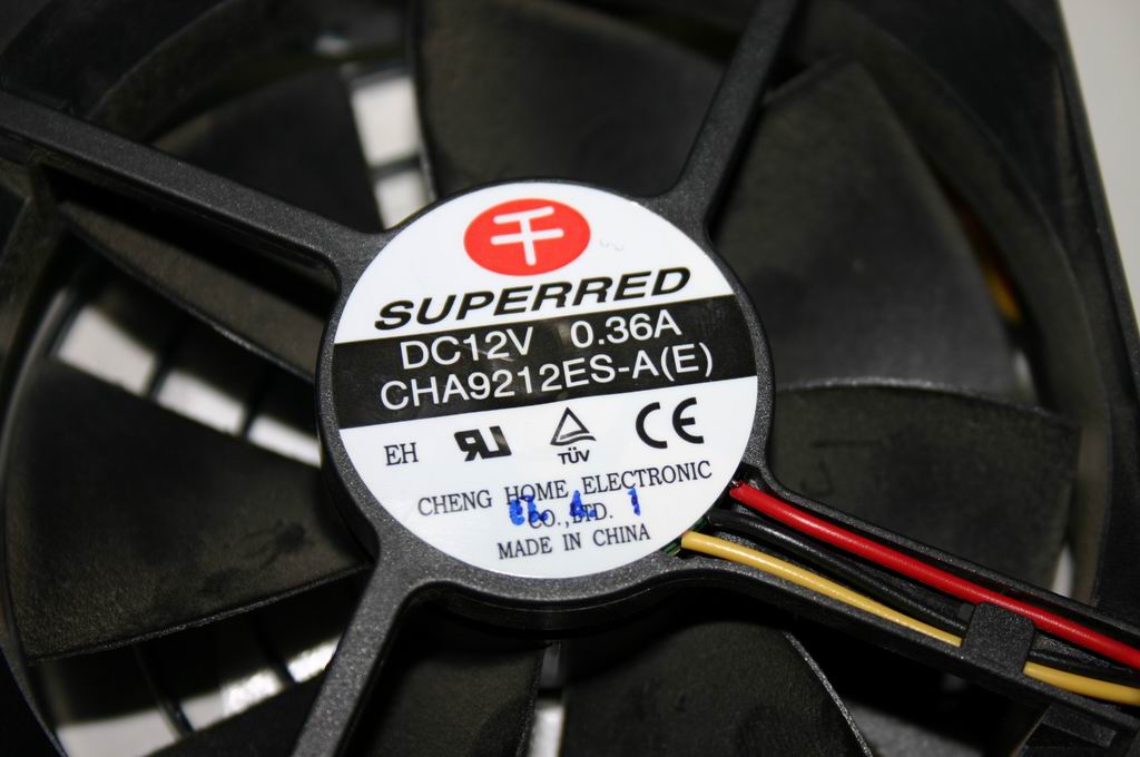 Lenovo Cha(3300) Cha9212Es-A Sysfan(R - 31028696