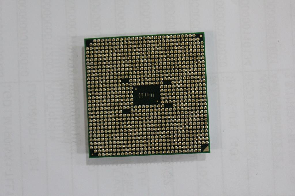 Lenovo Cpu Amd A6-3650 2.6/4/1866/Fm1 - 1100047
