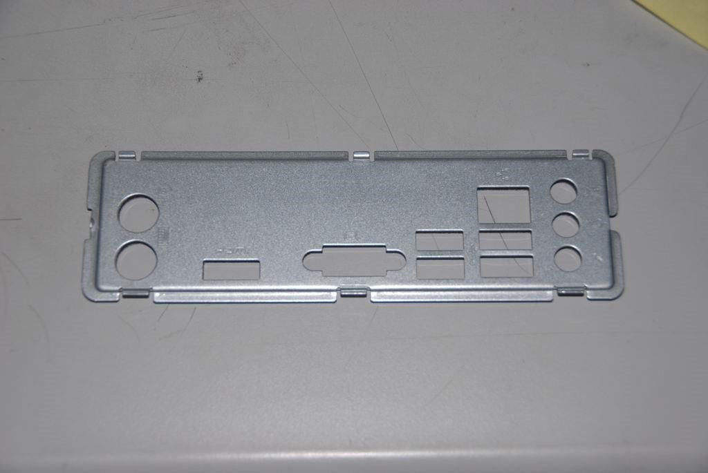 Lenovo Bz Bezels/Doors - 31040303