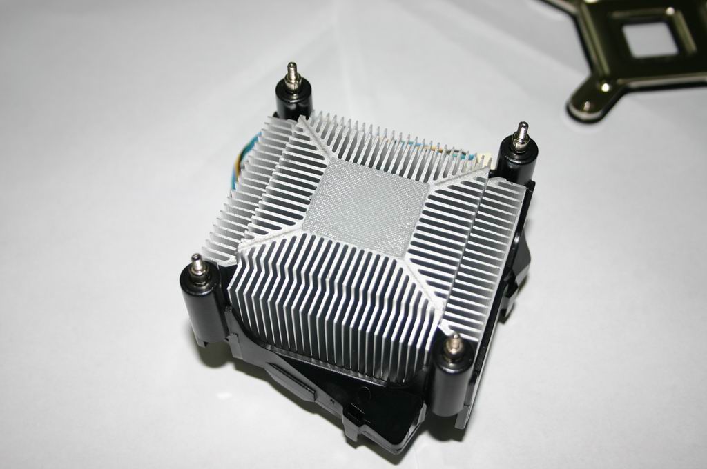 Lenovo Fan Avc Z7U701W107 I95 Ace Cpu - 31025775