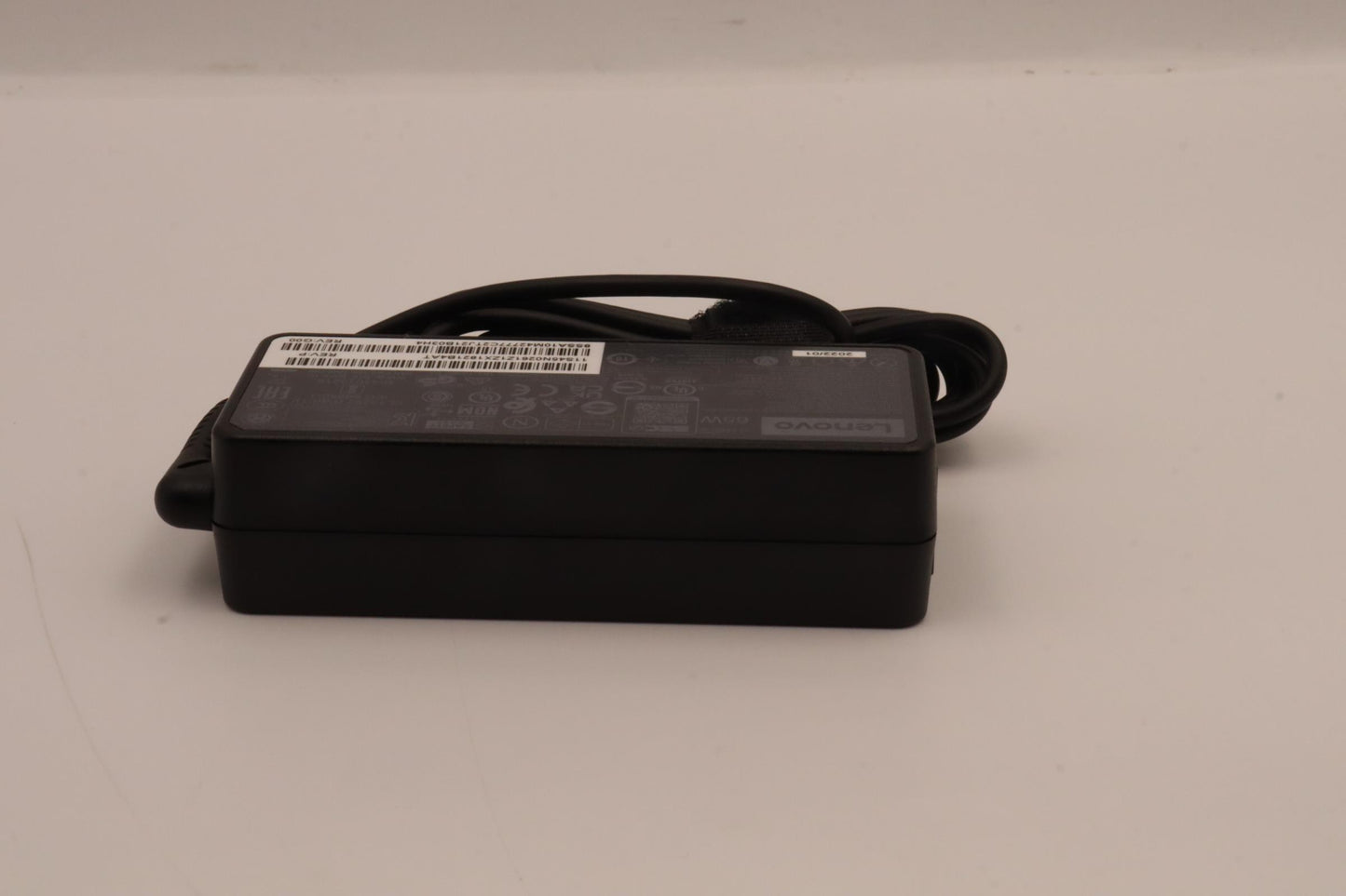 Lenovo AC Adapter, Rectangle, 65W, 3-Prong, Black - 45N0261