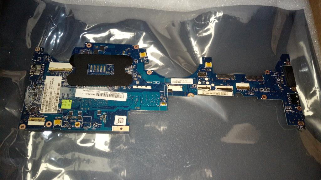 Lenovo Pl System Boards - 00HT711