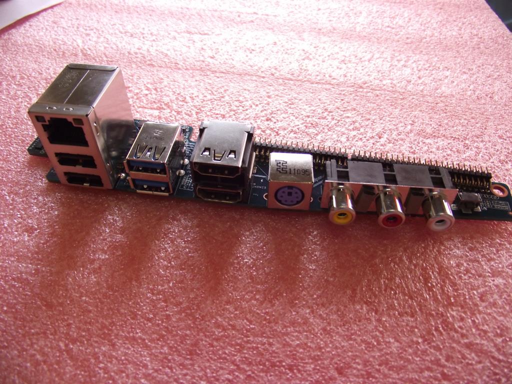 Lenovo Rear Io Board B520 Usb 3.0 W/A - 11013454