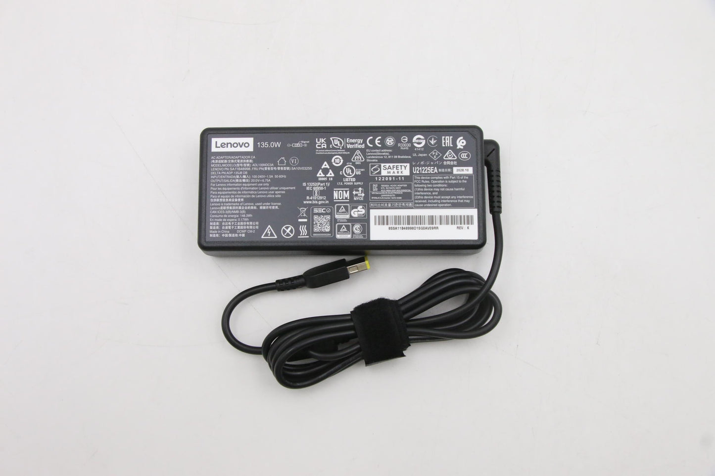 Lenovo 135W Rectangle AC Adapter, 3-Prong, Black - 5A10V03255