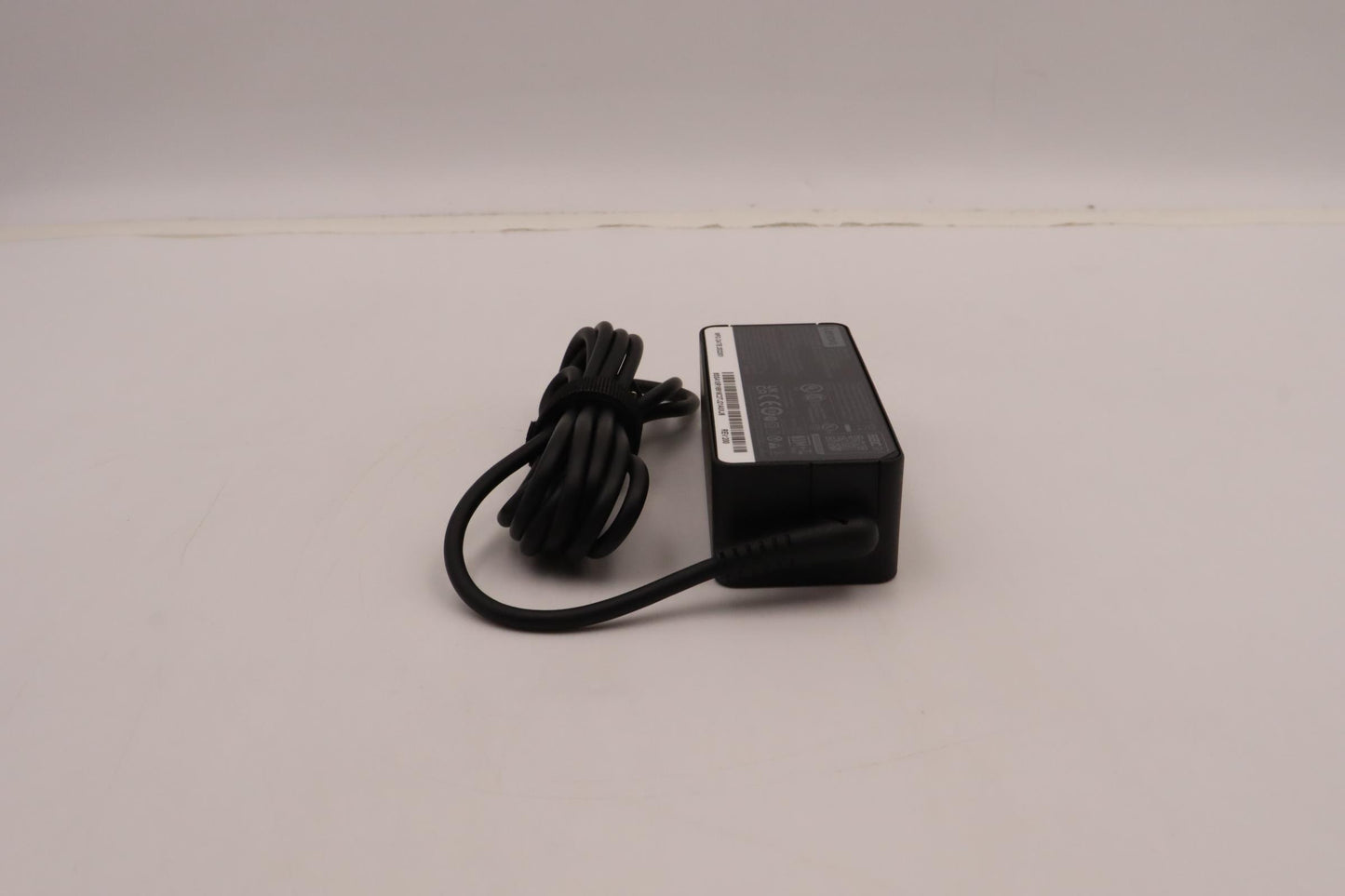 Lenovo 45W Power Delivery Adapter, Multi-Voltage 20/15/9/5V, 2-Pin, Worldwide - 02DL101