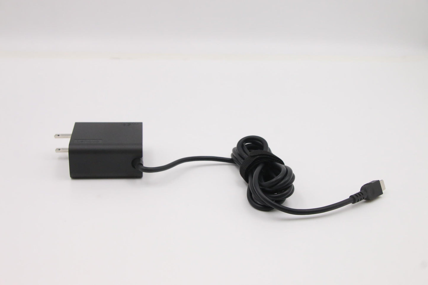 Lenovo AC Adapter, Type-C, 65W, 2-Pin, US, Black - 5A10W86270