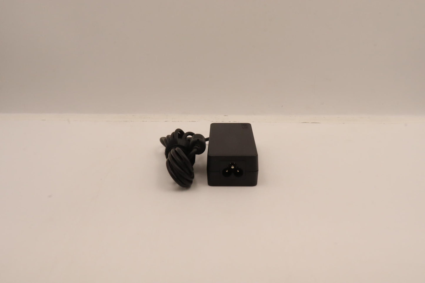 Lenovo AC Adapter, Round, 65W, 3P, Black - 5A11H02891