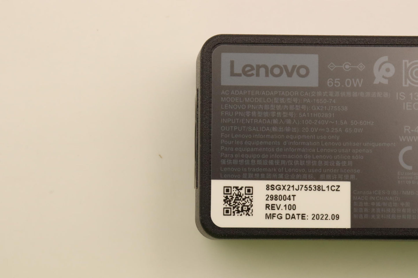 Lenovo AC Adapter, Round, 65W, 3P, Black - 5A11H02891