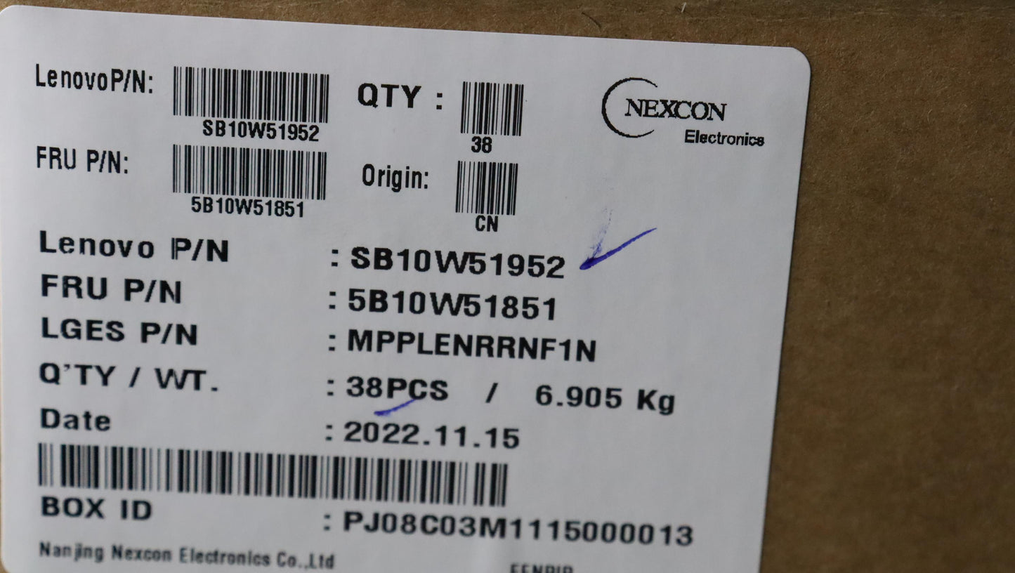 Lenovo 4-Cell Battery, 15.36V, 46Wh - 5B10W51851