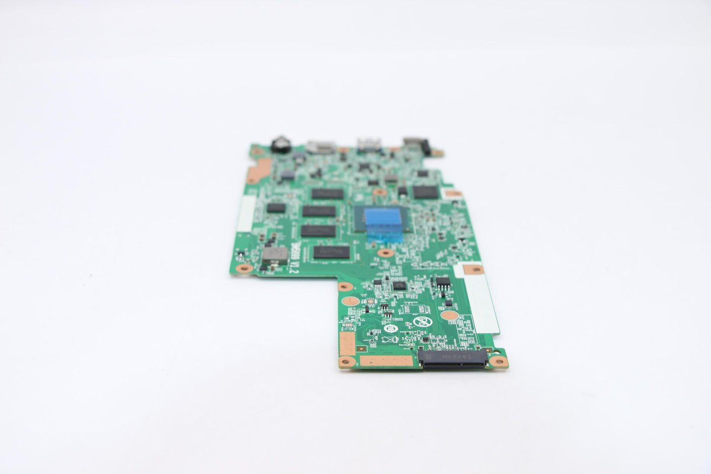 Lenovo Mb Nok N4000_Uma_32G_4G - 5B20S42666