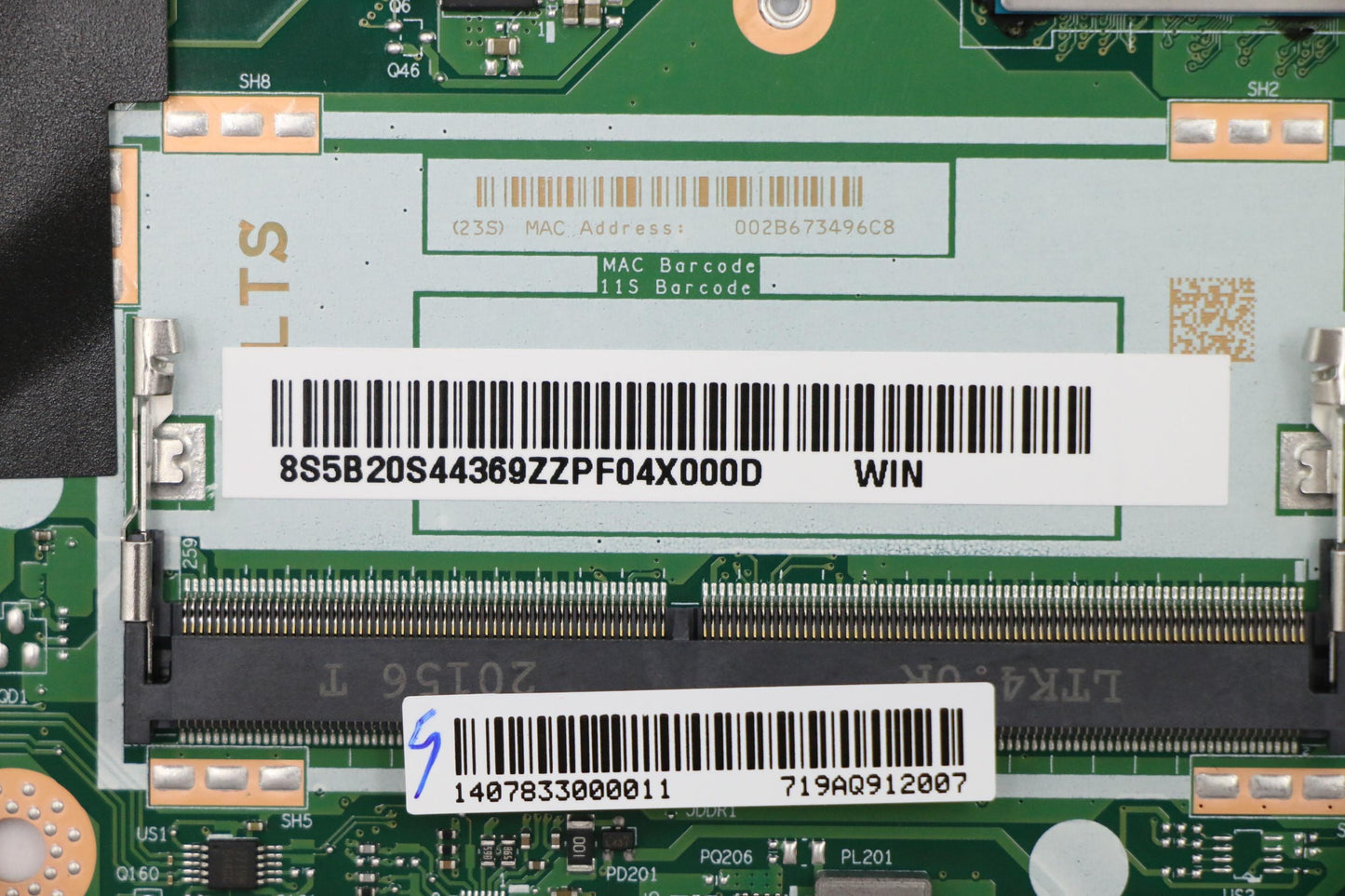 Lenovo Motherboard, Ryzen 53500U, UMA, 4GB RAM - 5B20S44369