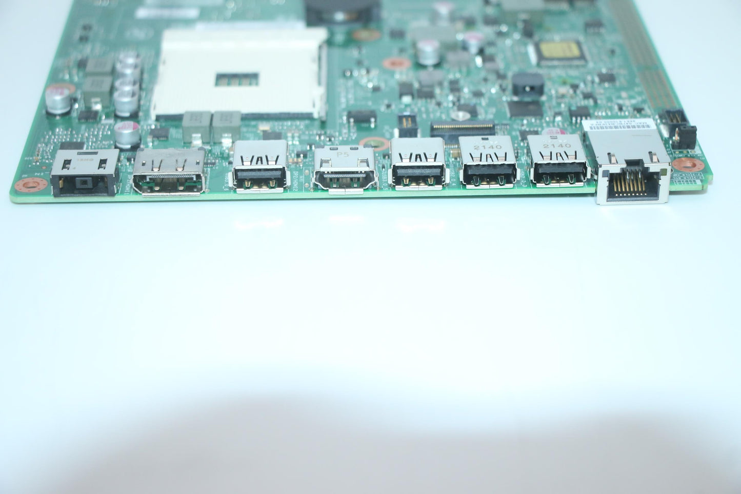 Lenovo Bdplanar Mb Fru No Dpk M75Q Ce - 5B20U54757