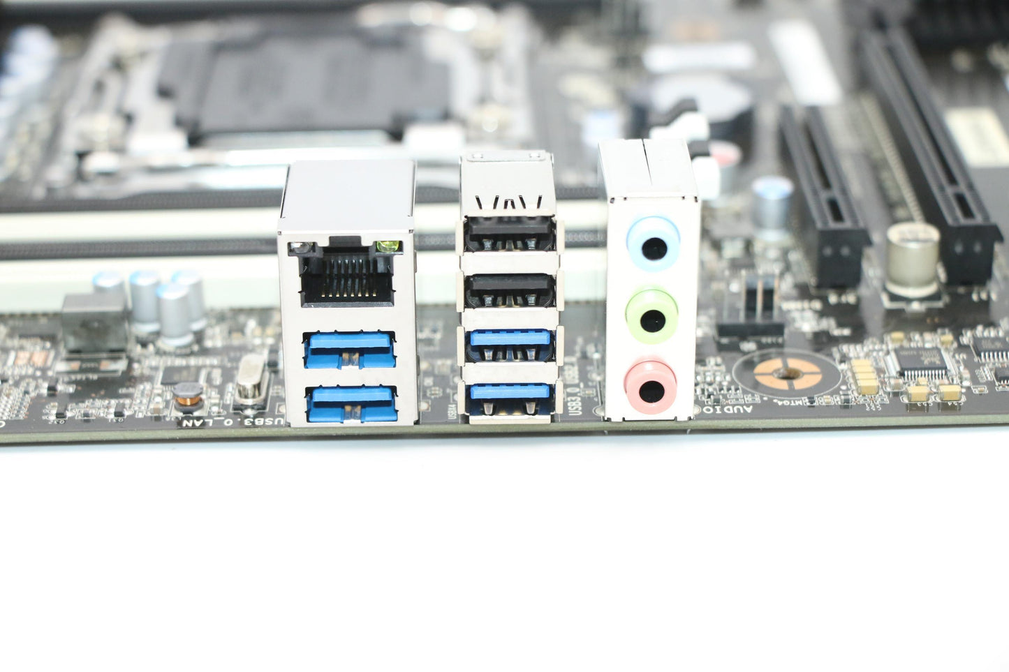 Lenovo Salween Motherboard with Windows Digital Product Key - 5B20W03046