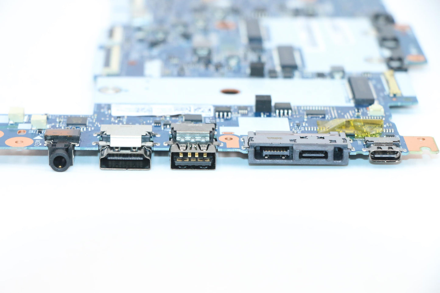 Lenovo Motherboard Ryzen Pro 4450U, 8GB RAM, Windows DPK - 5B20W77636