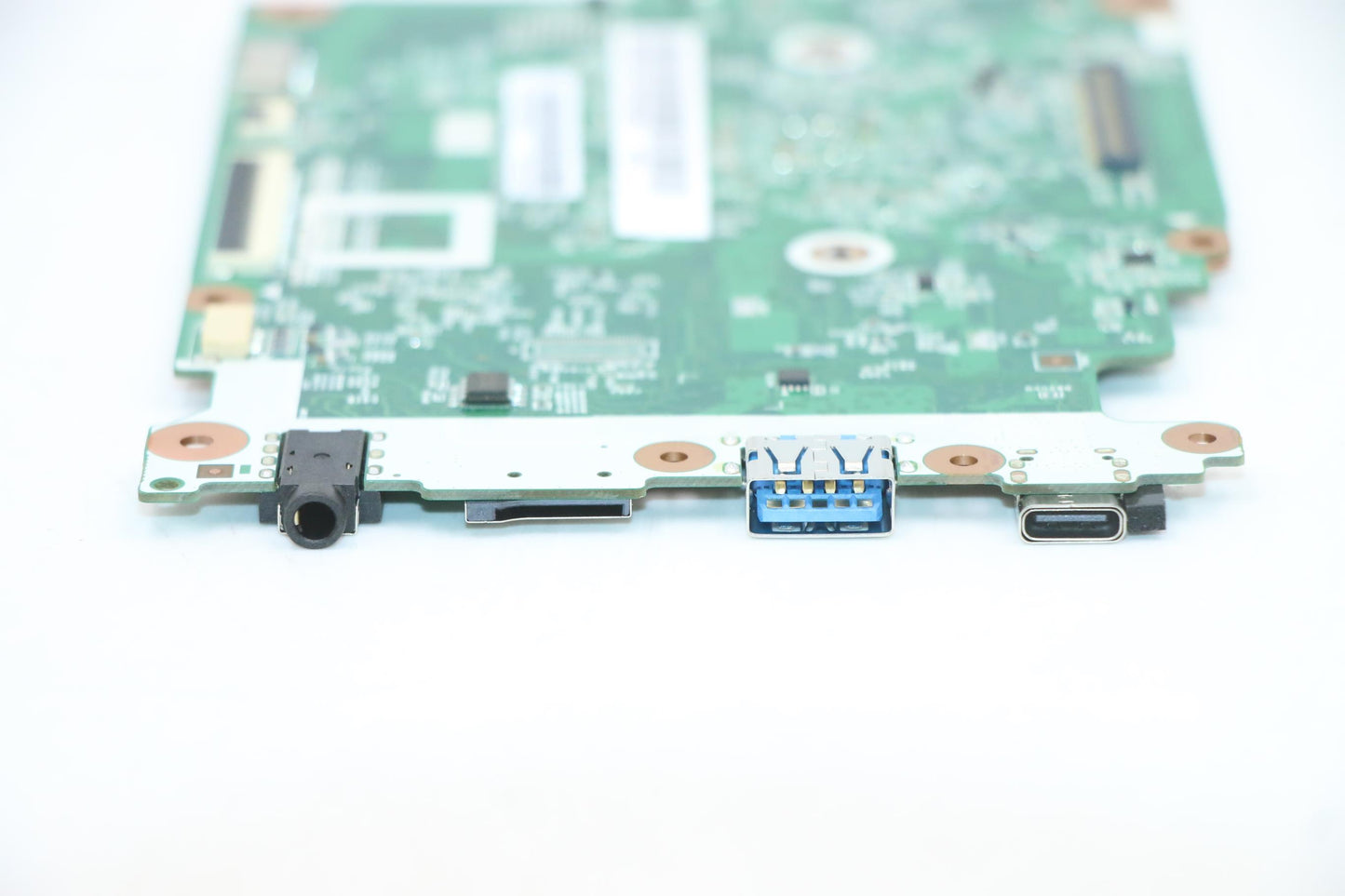 Lenovo BDPLANAR MBL82CE NOK A49120C UMA 4G 32G SPT5M - 5B21B63141