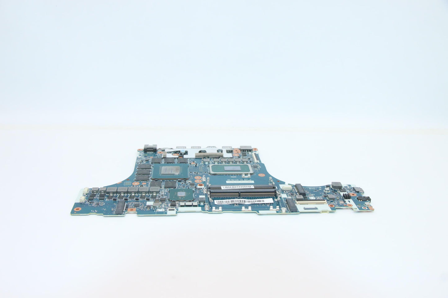 Lenovo BDPLANAR L82JH WIN i7-11800H RTX3070, 8GB RM - 5B21C75314