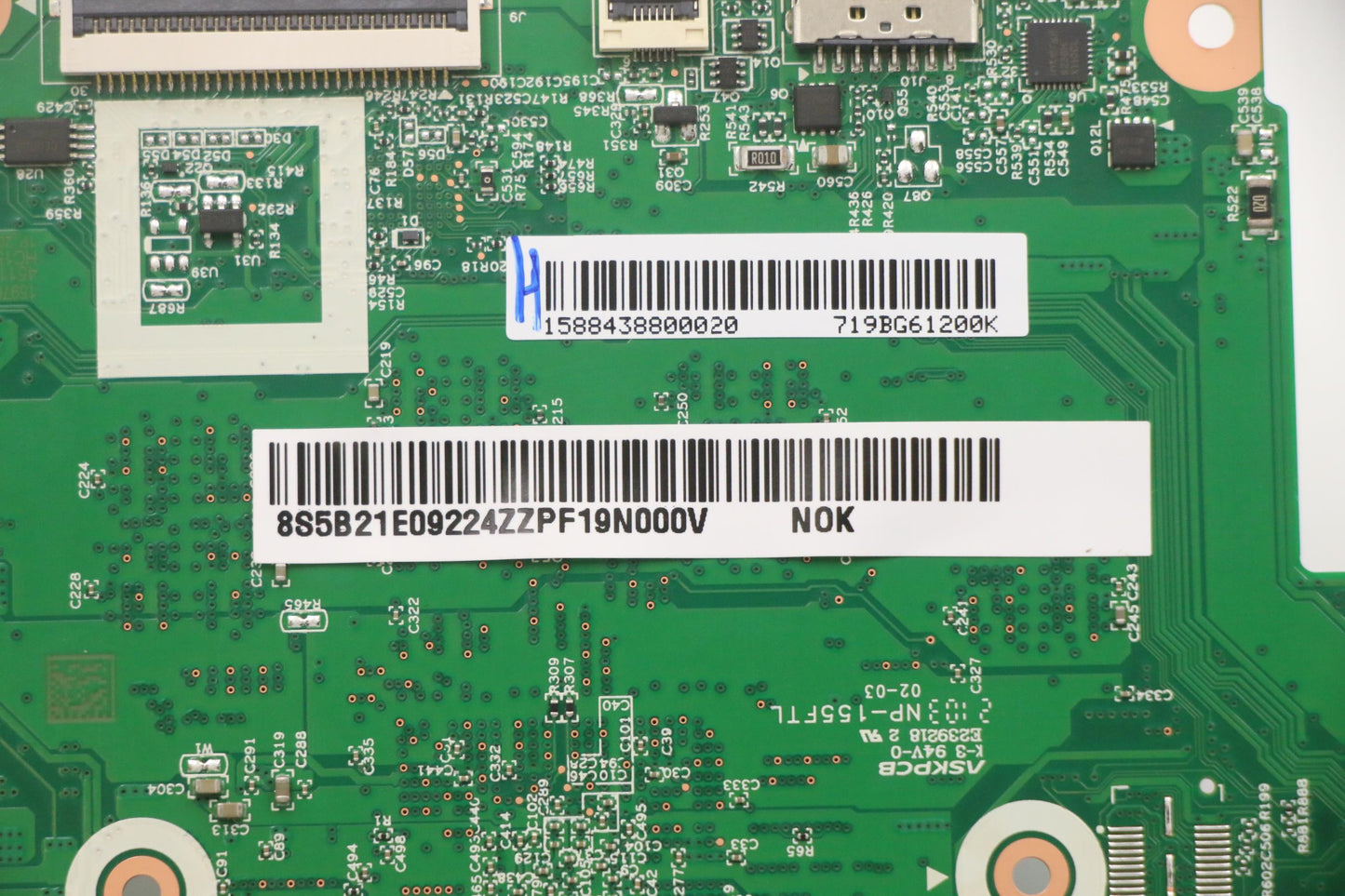 Lenovo - BDPLANAR MBL81MC NOK N4120 UMA 4G 32G NC N+N - 5B21E09224