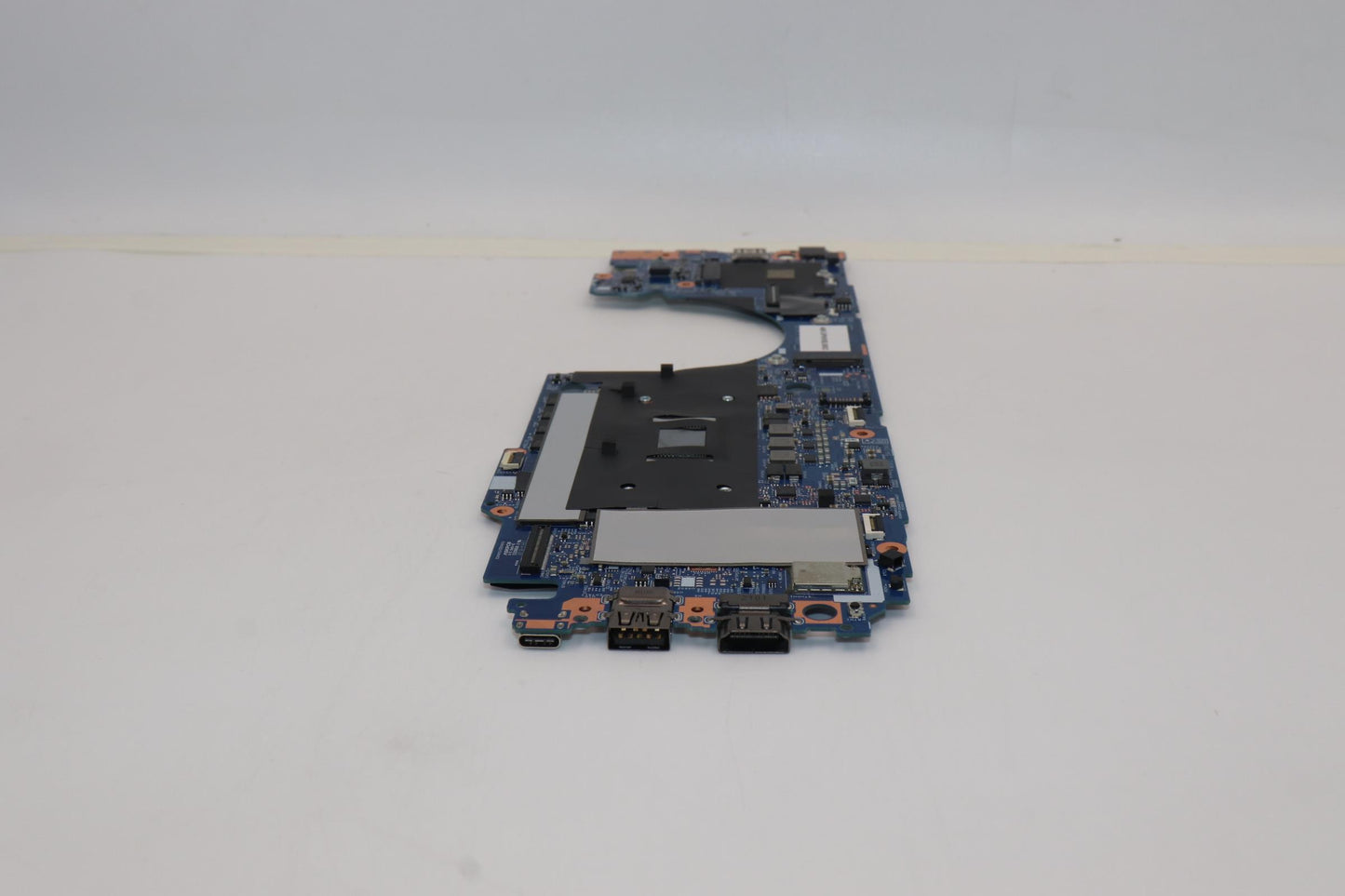 Lenovo Motherboard with R7 PRO 5875U, 16GB RAM, Windows - 5B21E18335