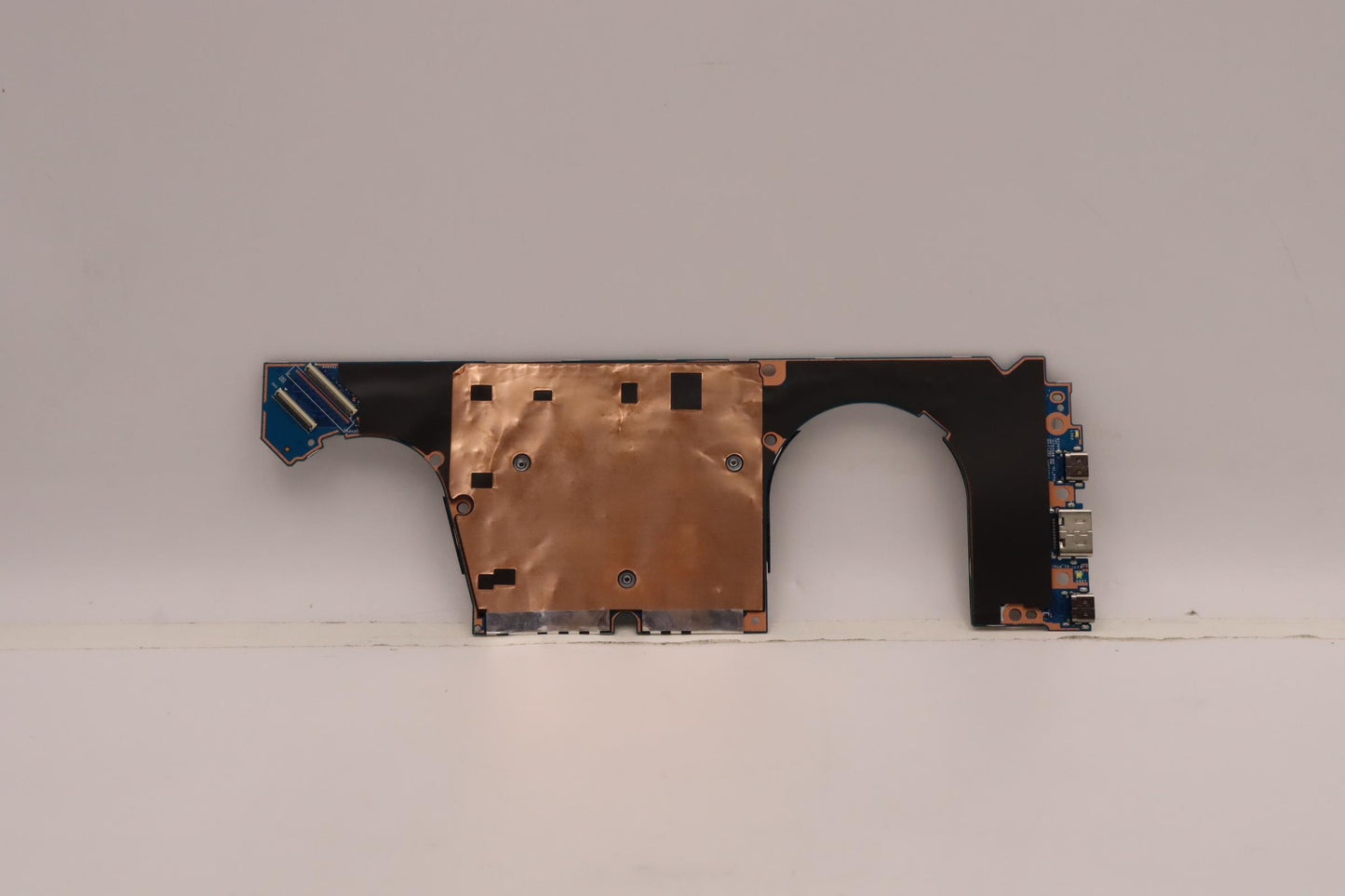 Lenovo Motherboard, i7, 16GB RAM, fTPM, WL6, RM, Windows - 5B21E38782