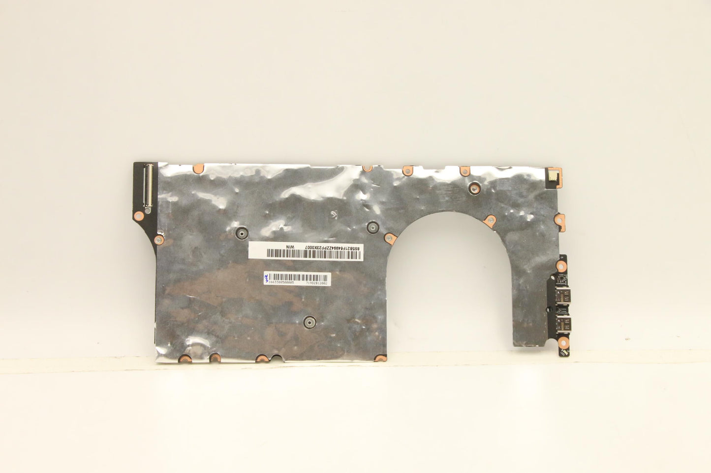 Lenovo - BDPLANAR MBL82SVWIN I7-1260P, UMA, 16GB, RM - 5B21F64994