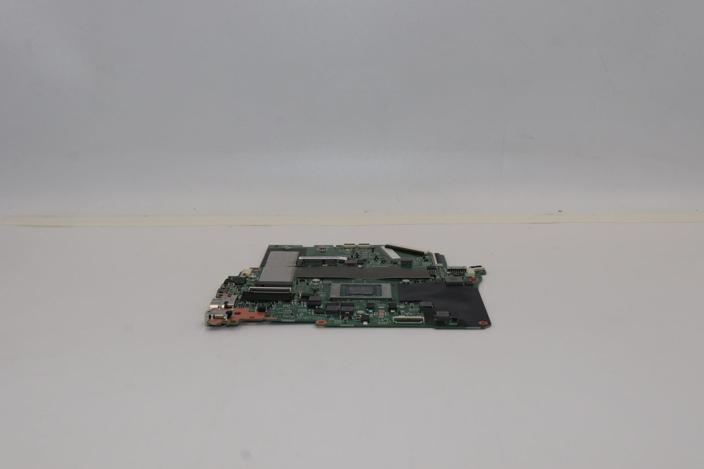 Lenovo BDPLANAR Motherboard, R7-5700U, UMA, 16GB - 5B21H23637