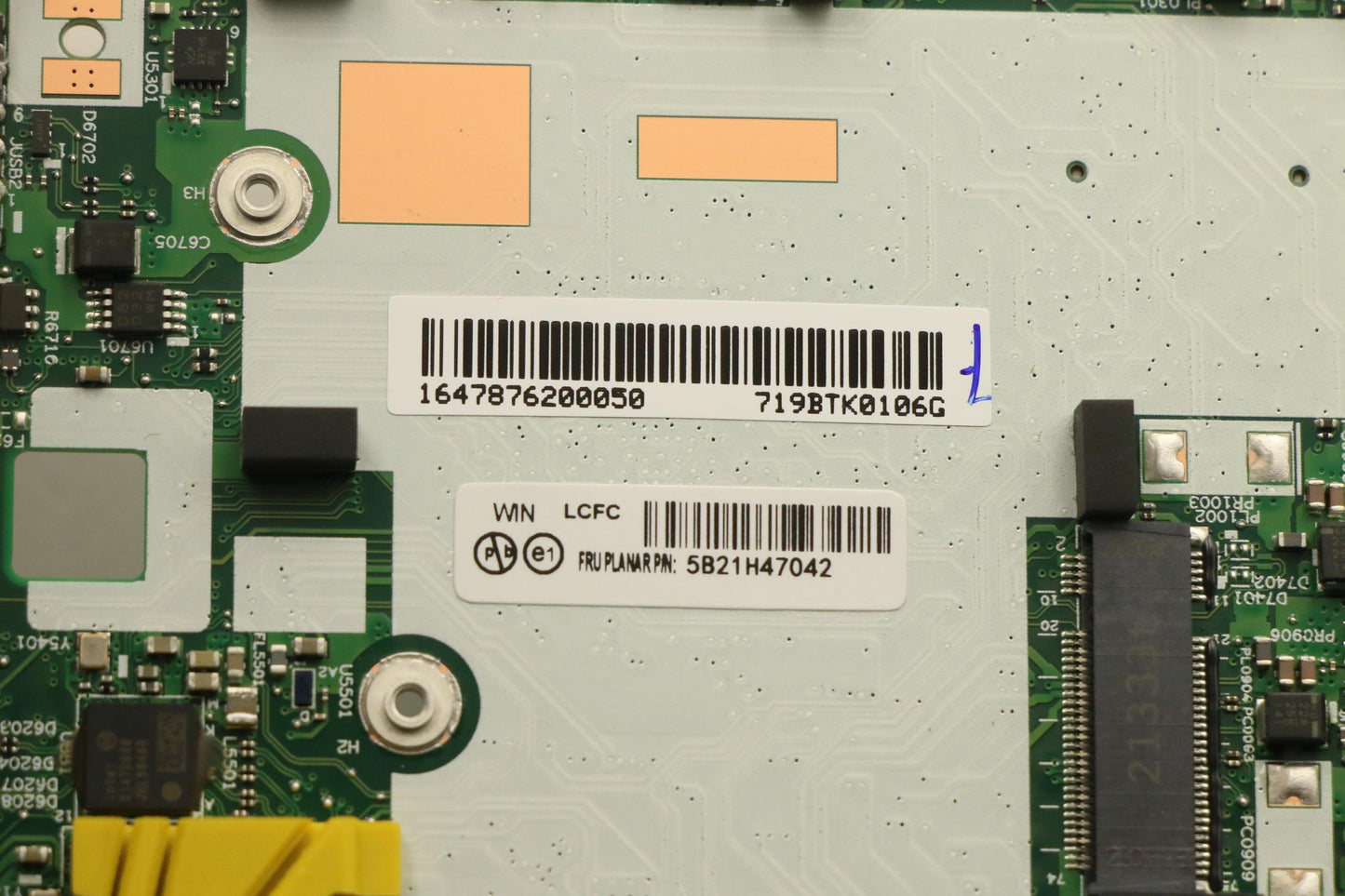 Lenovo Motherboard with i7-1165G7, AX201, Windows, TPM, and L3 Cache - 5B21H47042