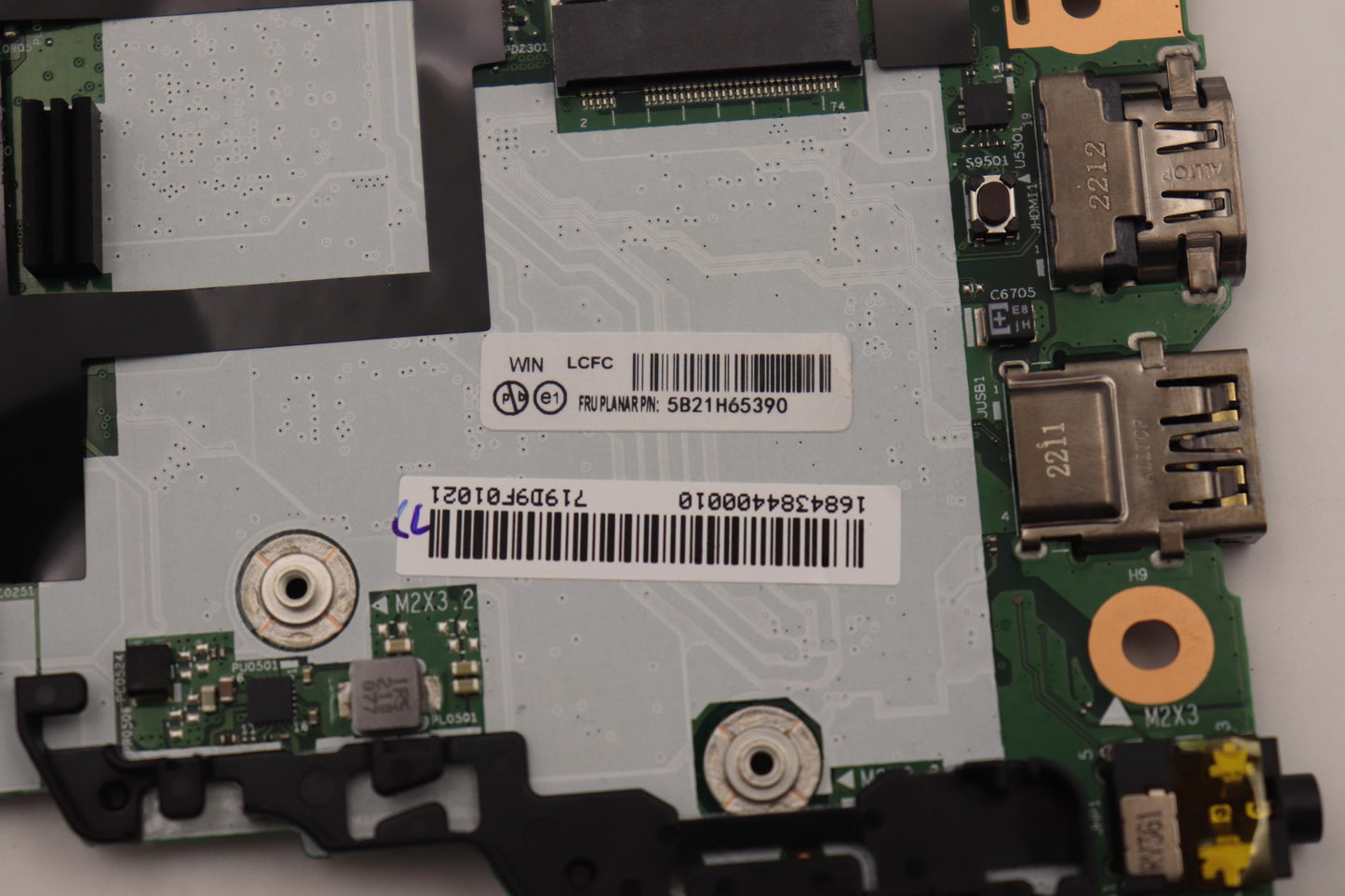 Lenovo Motherboard with i7-1270P, 32G, AX211, vPro for Windows - 5B21H65390