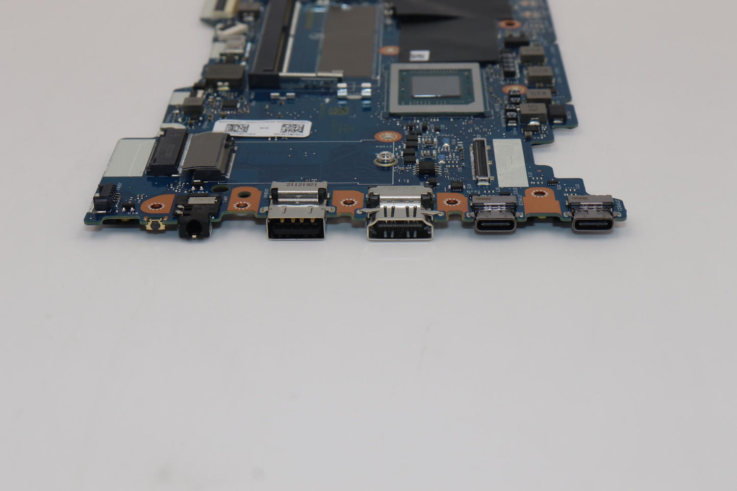 Lenovo Motherboard R7, UMA Graphics, 8GB RAM, Windows DPK - 5B21H70534