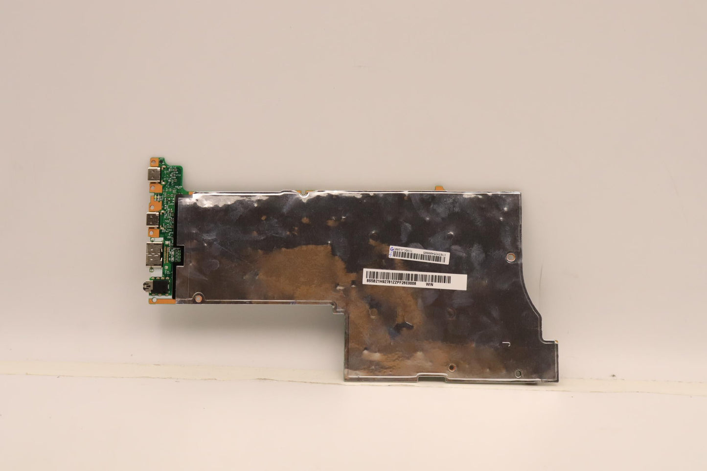 Lenovo Motherboard R5-5625U, UMA Graphics, 16GB RAM, Windows DPK - 5B21H92781